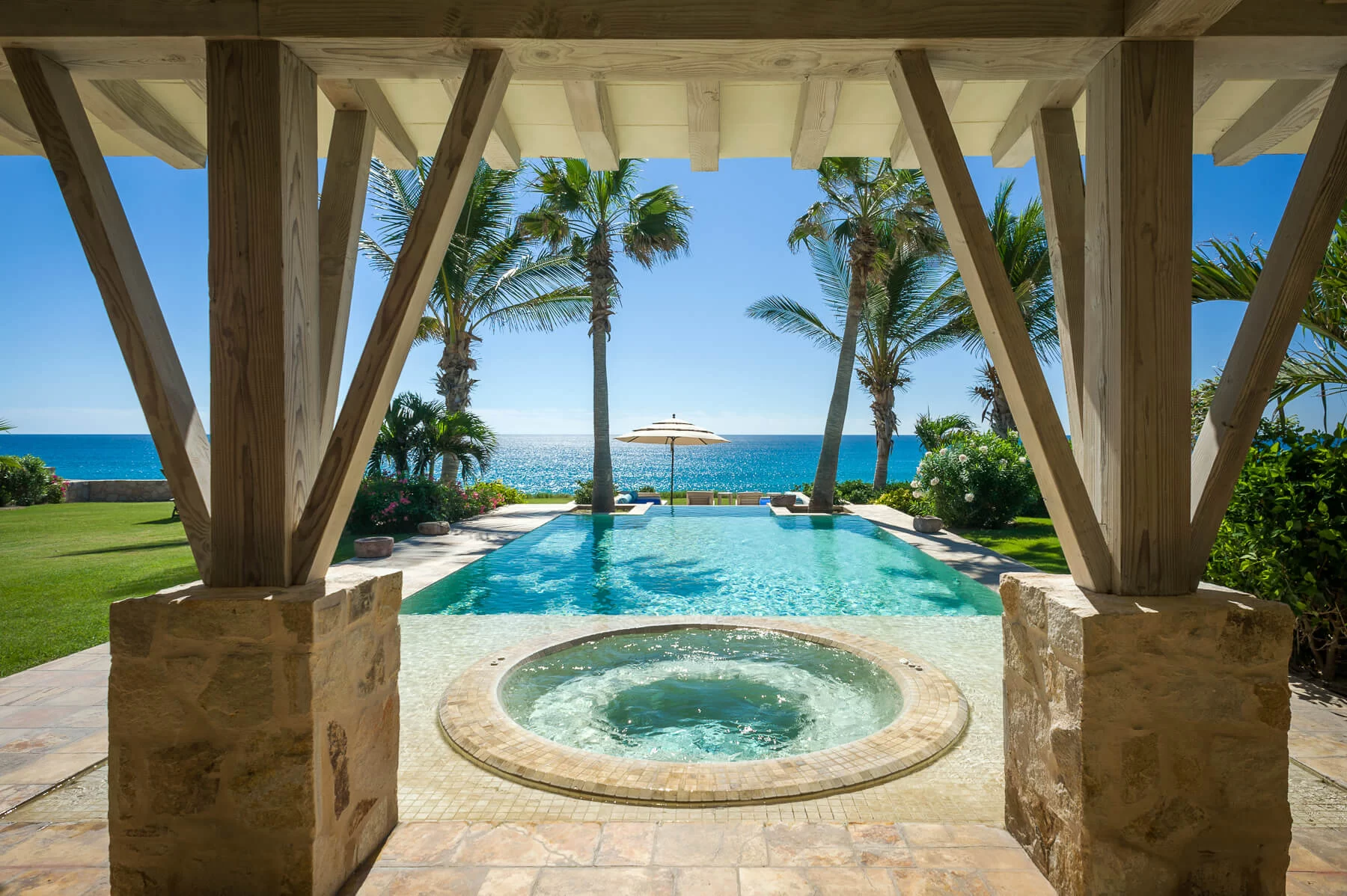 Casa Piedra Blanca luxury villa in Los Cabos